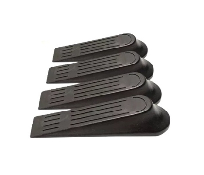 TRABA PUERTA GOMA X 4