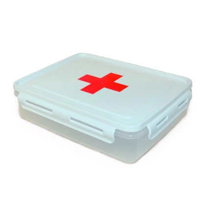 BOTIQUIN PLASTICO AUTO 22 X 17 CM